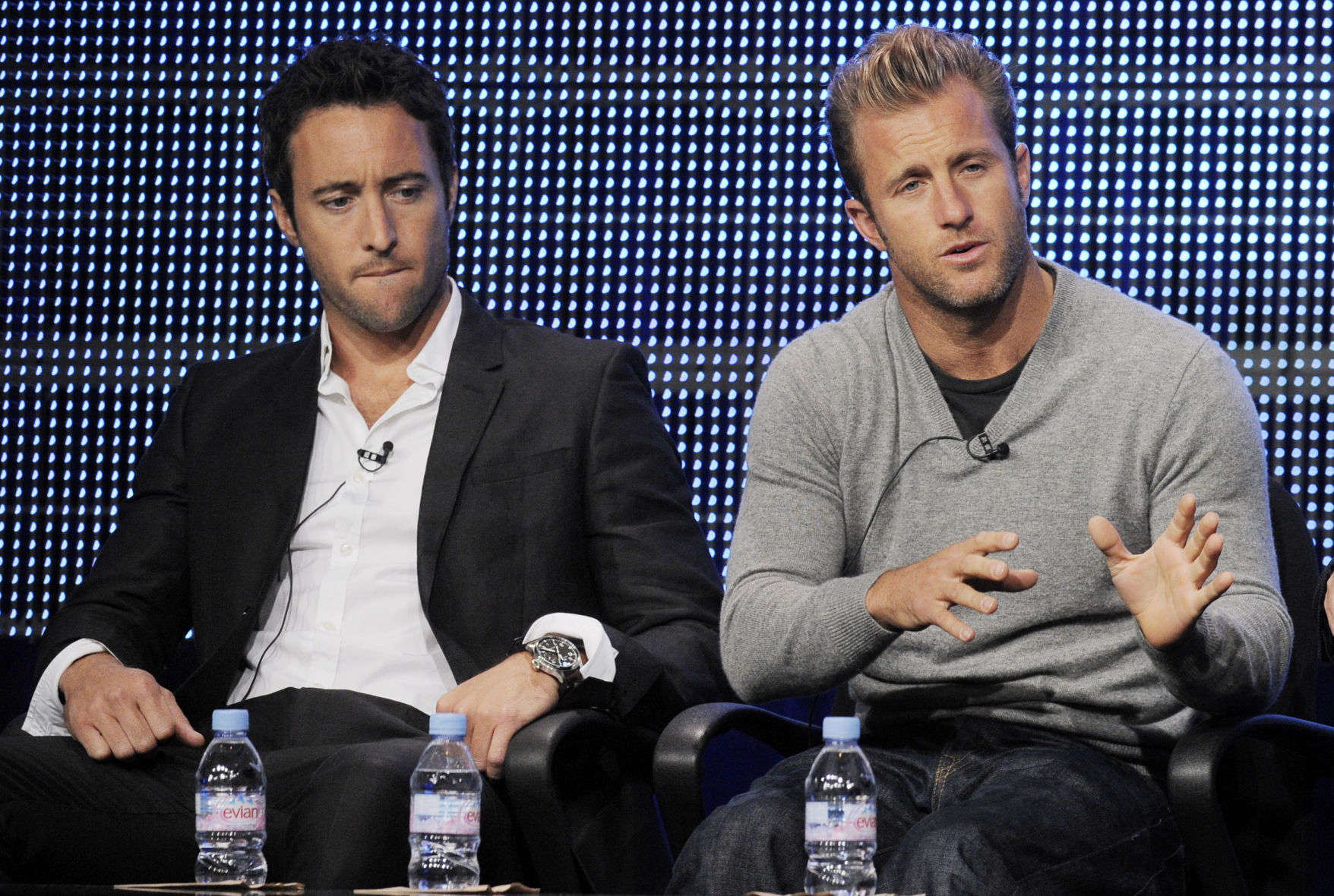 Alex O'Loughlin, Scott Caan